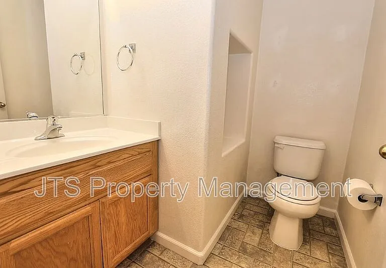 506 Navigator Dr — Photo 13