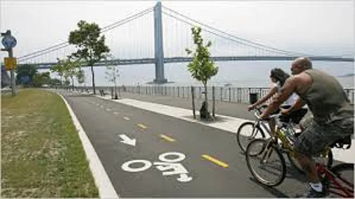 Sold by House-N-Key Realty | media 38