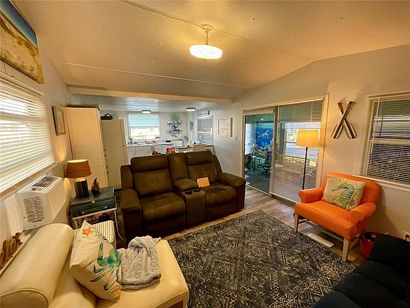 4th image of 6580 Seminole Blvd Lot 510