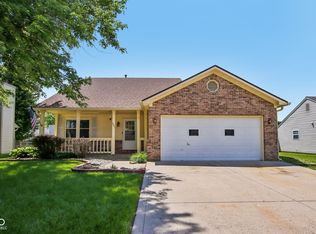 1421 Michigan Rd, Franklin, IN 46131