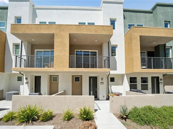 27060 Deer Way, Valencia, CA 91381