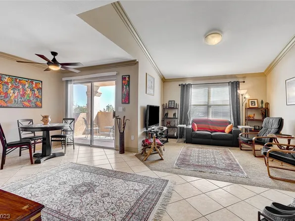 1150 N Buffalo Dr APT 2070, Las Vegas, NV 89128