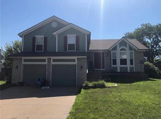 10107 N Highland Pl, Kansas City, MO 64155