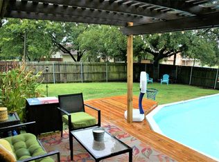 1401 Nichols St, Ennis, TX 75119