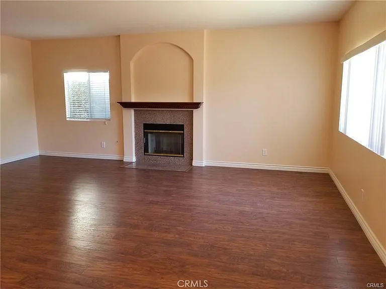 15892 Ocean Ln — Photo 7