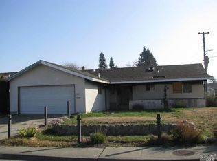 1182 Lombardi Ave, Petaluma, CA 94954