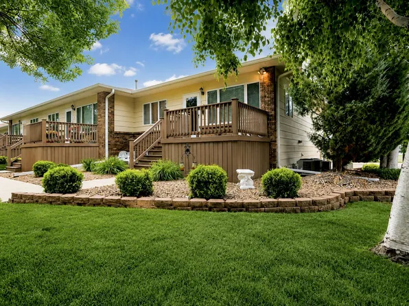 1003 N 4th St, Aberdeen, SD 57401
