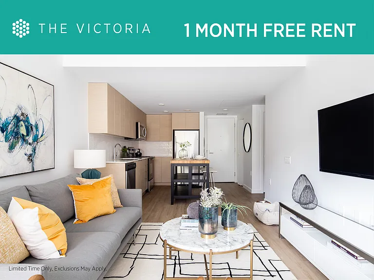 3655 Victoria Dr — Photo 53