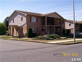 1st image of 11 Milford Ct