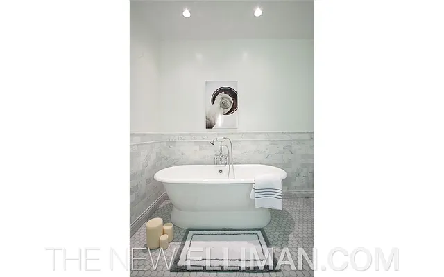 Sold by Douglas Elliman | media 33