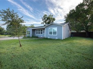 1500 Burt St, Bryan, TX 77802