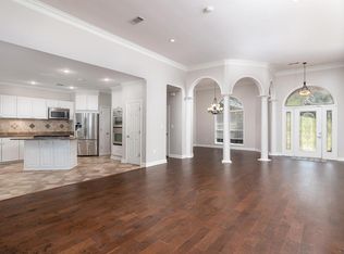 226 Woodland Hills Dr, Oxford, MS 38655