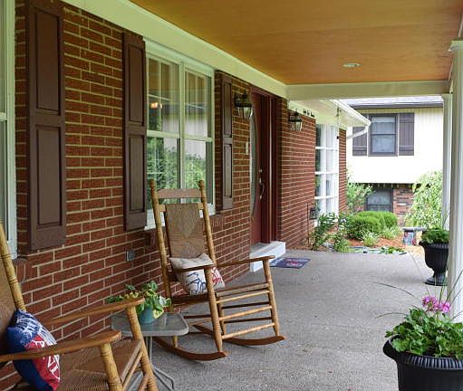 2nd image of 8800 Lakeridge Dr