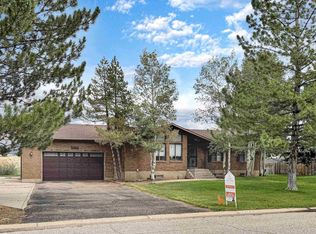214 Toponce Dr, Evanston, WY 82930