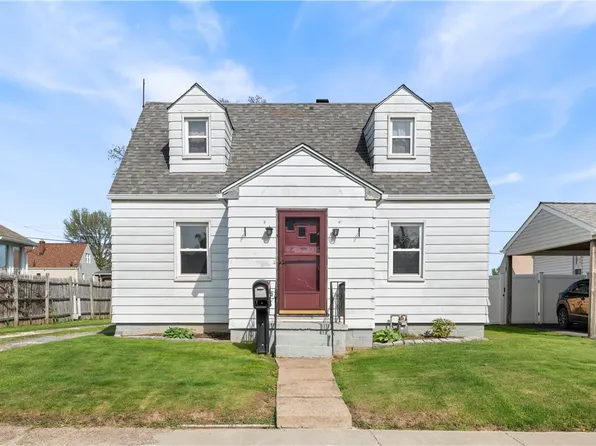 1318 Pennsylvania Ave, Natrona Heights, PA 15065