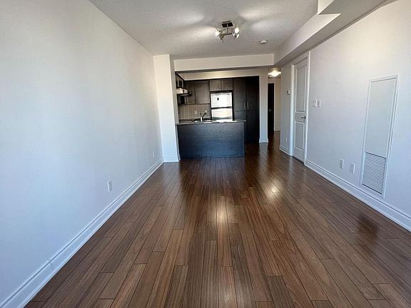 5th image of 273 S Park Rd #818