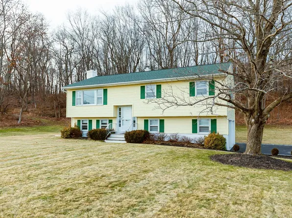 38 ROBINSON Lane, Wappingers Falls, NY 12590