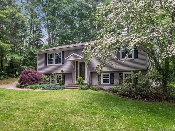 218 Airline Road, Clinton, CT 06413