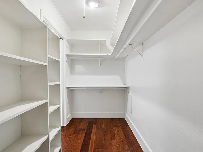 10903 Mellow Ln — Photo 19