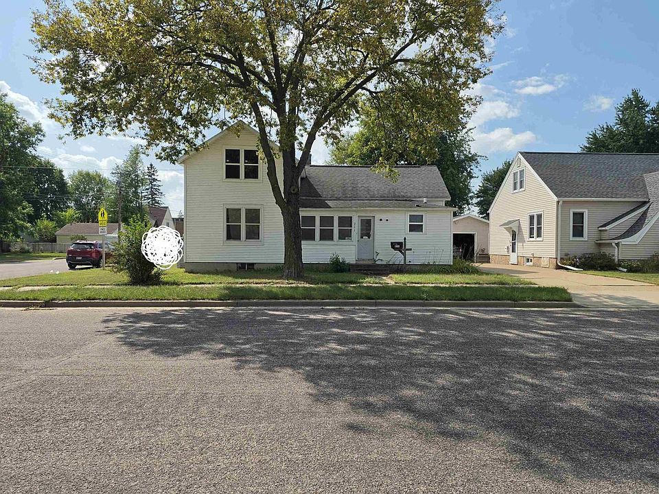 1st image of 211 12TH STREET NORTH