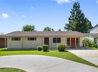 382 Barton Ave, Luling, LA 70070