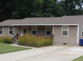 5 Sinton Rd, Newport News, VA 23601