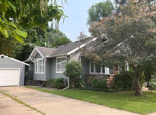 202 N Comstock St, Corunna, MI
