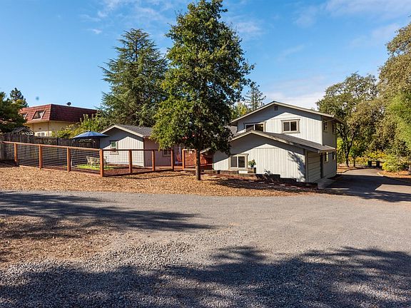 3rd image of 1888 Judson Lane