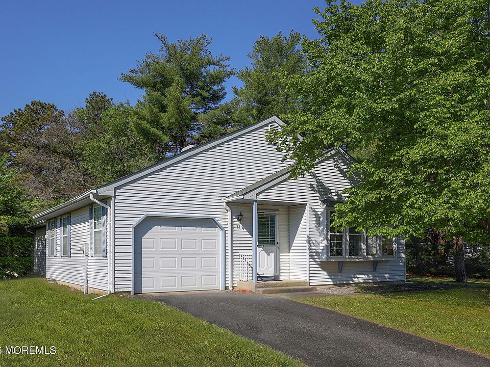 1st image of 23 Easton Drive #61