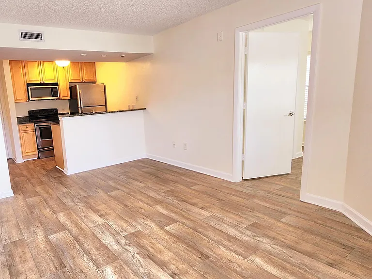 11901 4th St N #5112 — Photo 35