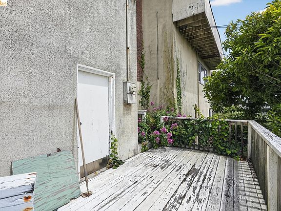 4th image of 89 Keystone Way