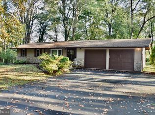 5019 Mifflin Dr, Mohnton, PA 19540