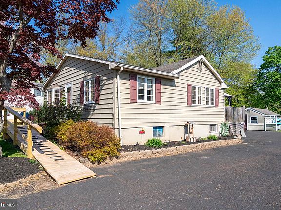 4th image of 514 Fairhill Rd