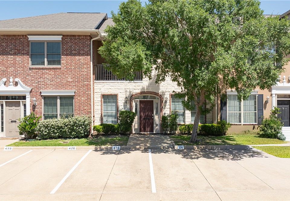 1st image of 428 Forest Dr