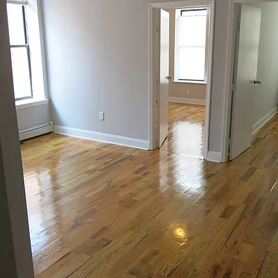 Rented by EXR | media 14