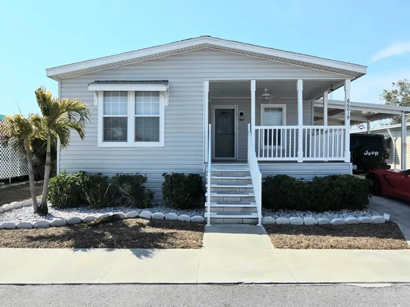 66019 London Rd N, Pinellas Park, FL 33782