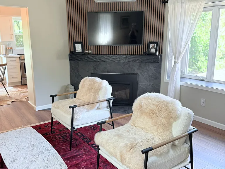 7519 25th Ave NE — Photo 57