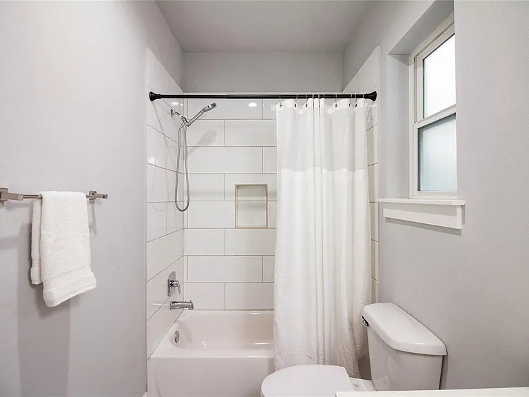 413 Gregg St — Photo 7