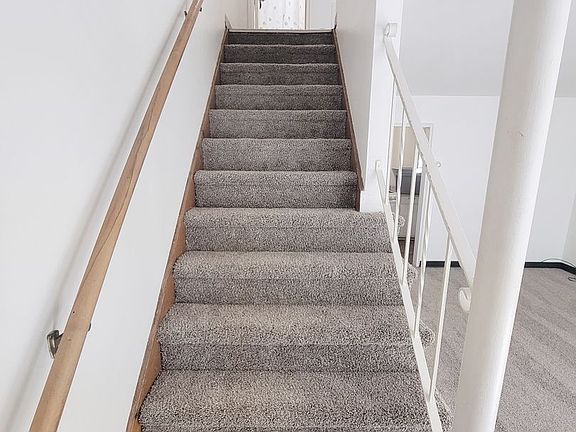5th image of 802 8th St N #810