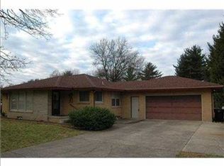 53105 Nadine St, South Bend, IN 46637