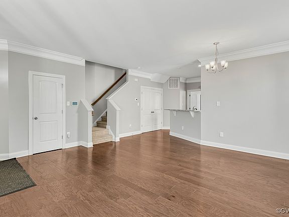 2nd image of 6900 Hawser Ln