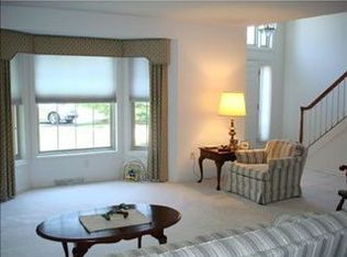 600 Christopher Cir, Pittsburgh, PA 15205