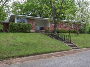 2700 Mimosa Park Dr, Richland Hills, TX 76118