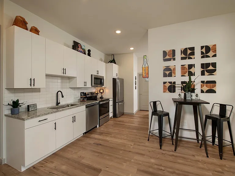 315 Kitchen