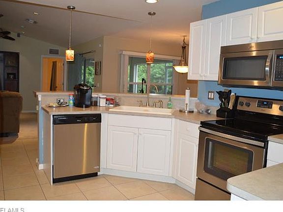 5th image of 5527 Berryman St