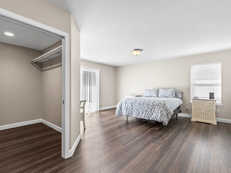 7700 Ryegrass Rd — Photo 38