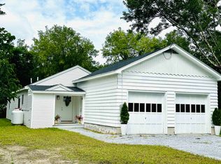 235 Lincoln Ave, Rutland, VT 05701