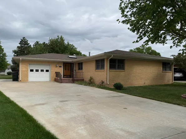 5512 Eisenhower Ave, Great Bend, KS 67530