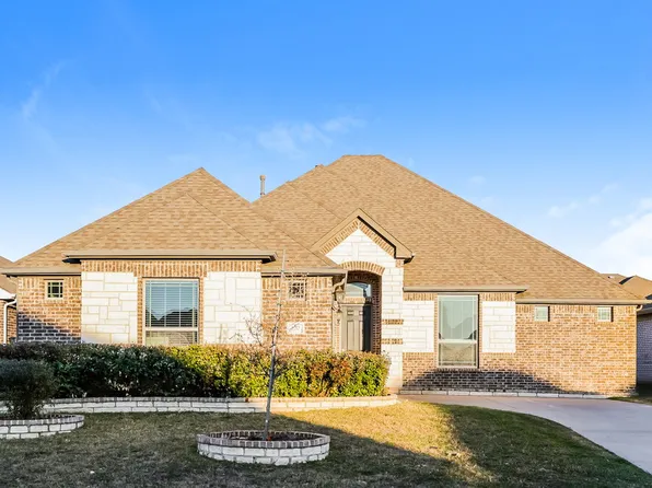 220 Watson St, Red Oak, TX 75154