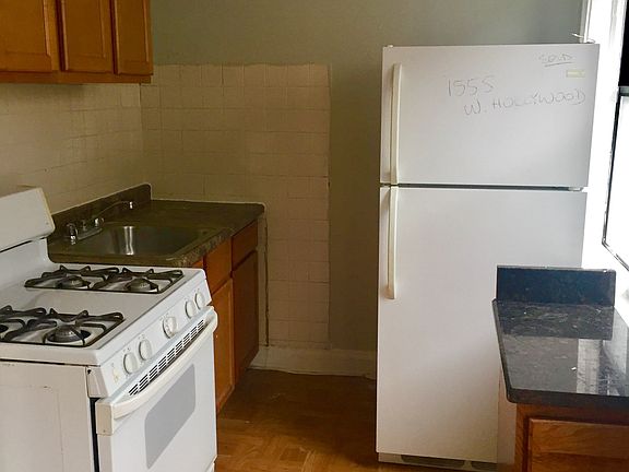 5th image of 1555 W Hollywood Ave #223